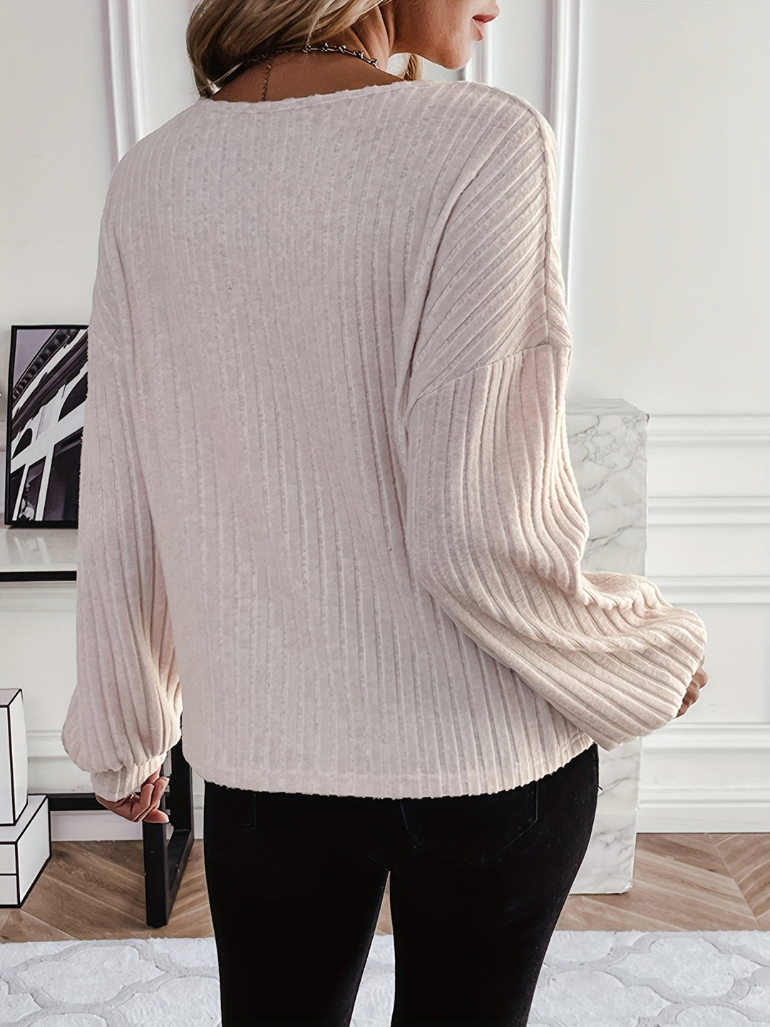 Nikki Sweater | Zachte elegante sweater met V-hals voor dames