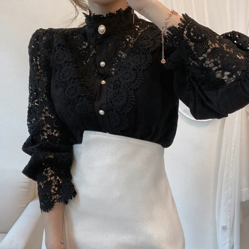 Adele Kantbloes | Vintage-elegante blouse voor dames met holle mouwen en kraag