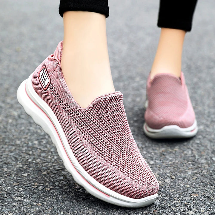 Amber & July Sneakers | Trendy slip-on sneakers voor dames