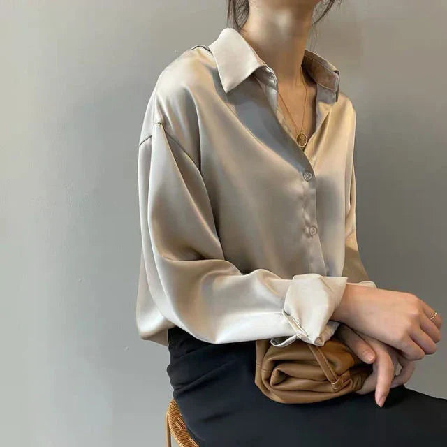 Debbie Zijden Blouse | Elegante lange damesblouse met lange mouwen voor de lente