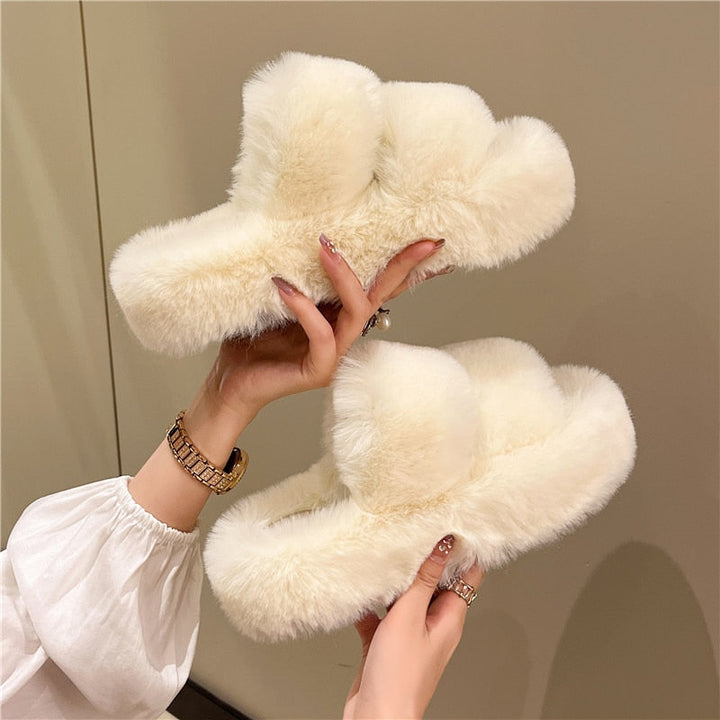 Zoe Furry Slippers | Pluizige, zachte, warme dames pantoffels