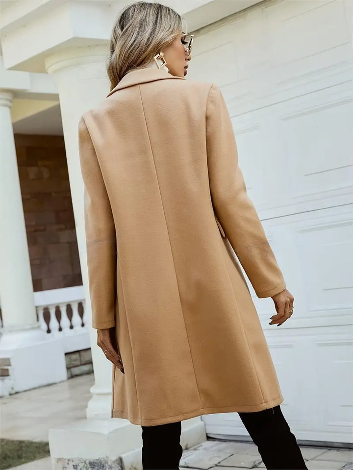 Celine Trenchcoat | Elegante, dubbelrijige trenchcoat met zijzakken voor dames