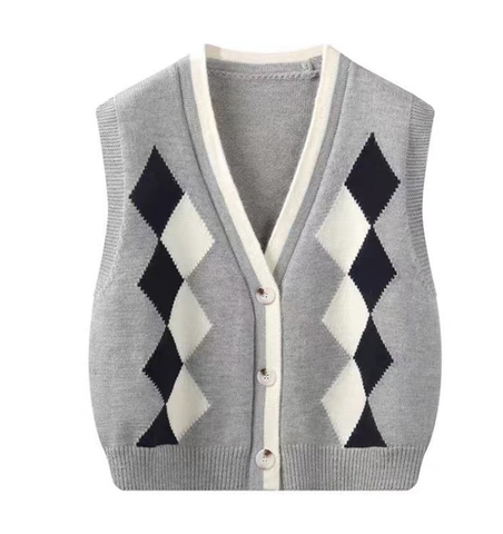 Guc Knitted Cardigan | klassiek gebreide mouwloze vest met V-halsn en knoopsluiting voor dames